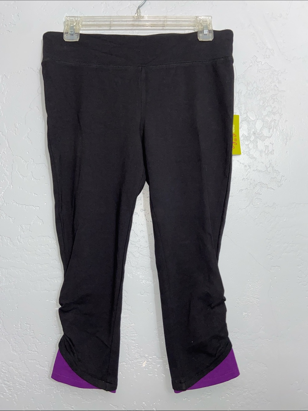 Made for Life Black Capri Leggings with Purple Cuff Medium Activewear Yoga